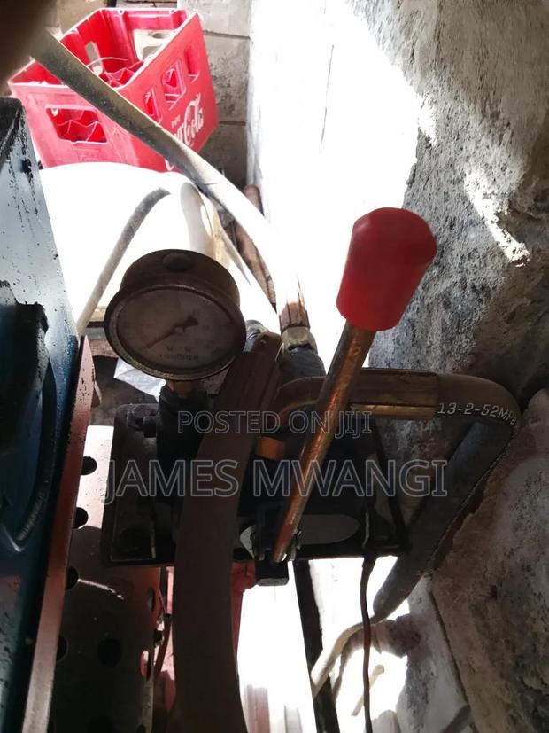 Interlocking Hydraulic Brick Machine - thumbnail 2