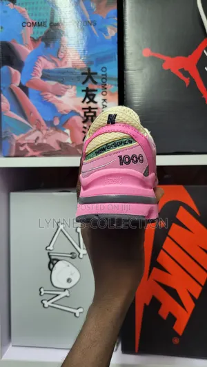 New Balance 1000pink/Creaam– Trendy Lifestyle Sneakers
