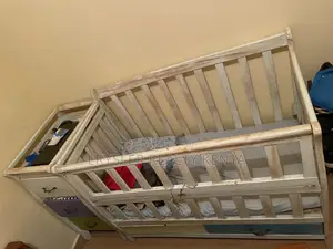 Baby Cot Bed With Storage Drawers