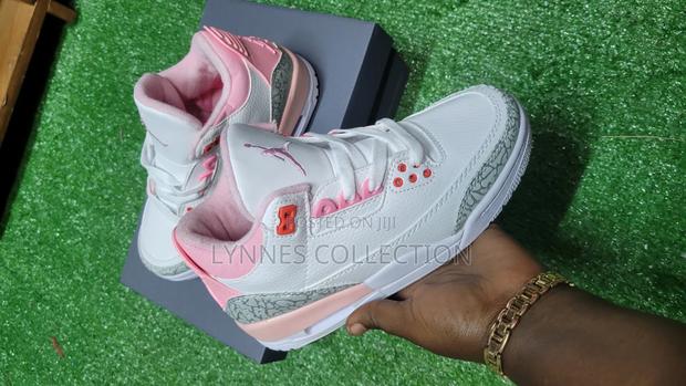 Air Jordan 3 Pink – Stylish Retro Sneakers