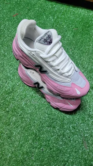 New Balance Ladies Shoes Pink – Stylish Comfortable Sneakers