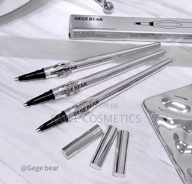 Gege Bear Waterproof 2-Prong Eyebrow Pen - thumbnail 3