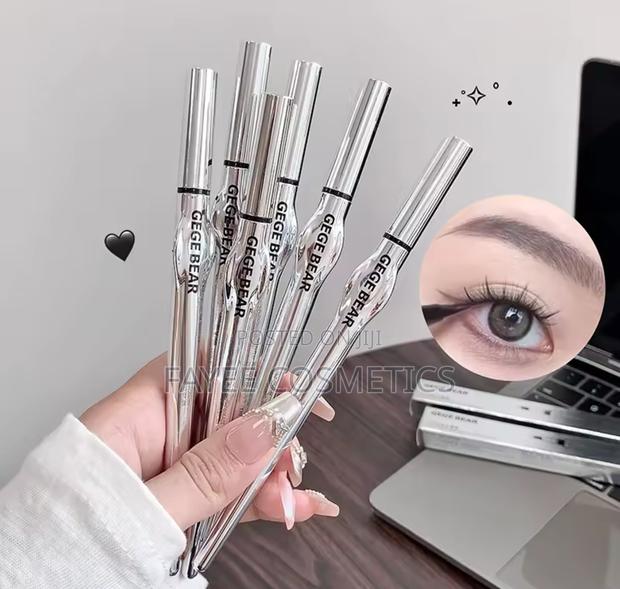 Gege Bear Waterproof 2-Prong Eyebrow Pen - thumbnail 4