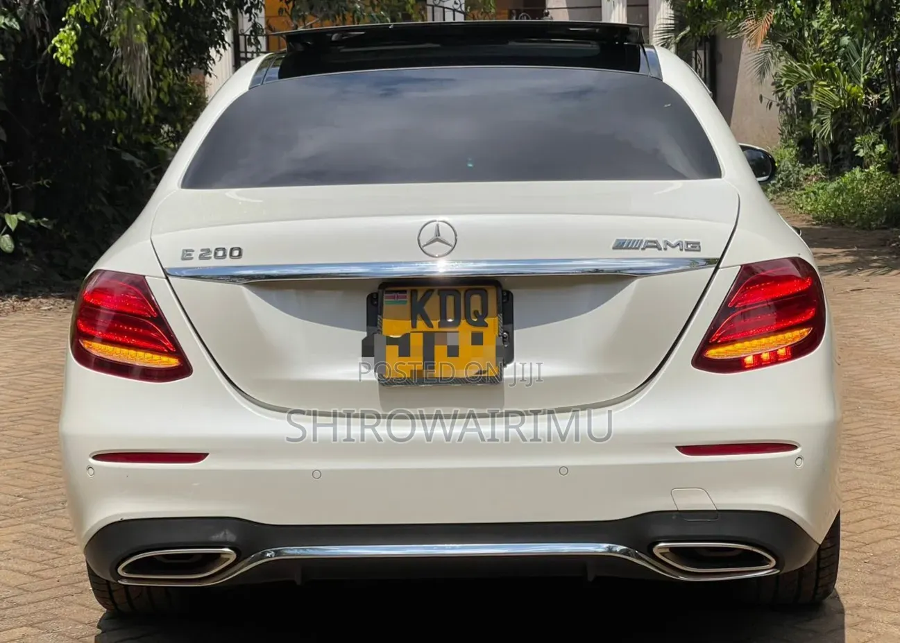 Mercedes-Benz E200 2017 Pearl