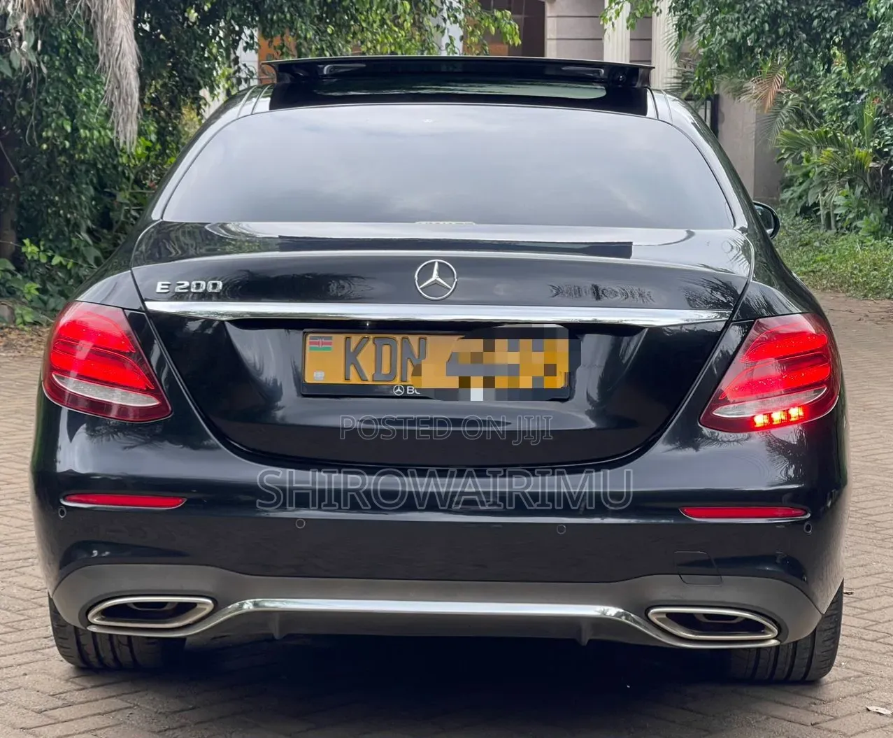 Mercedes-Benz E200 2016 Matt Black