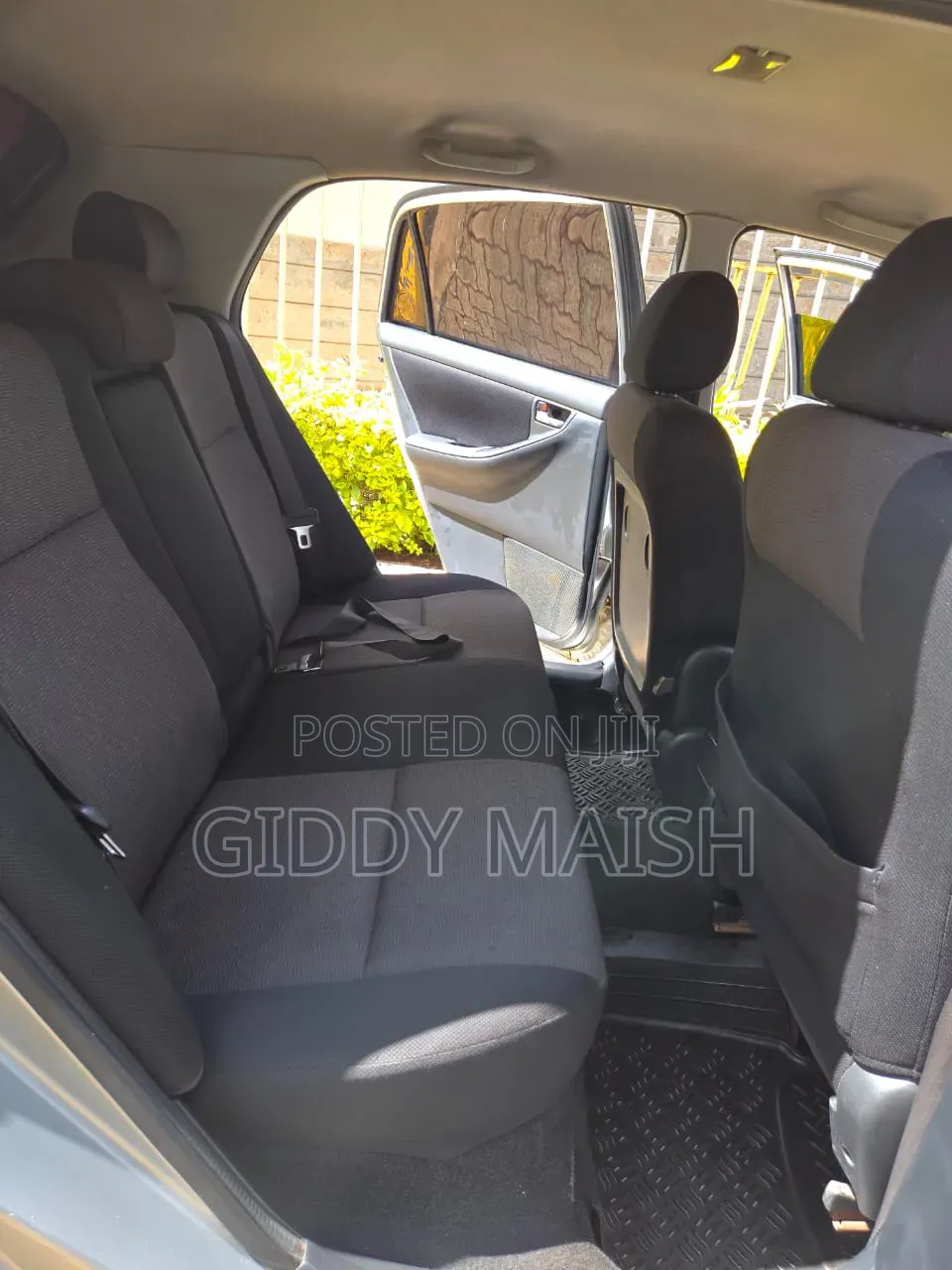 Toyota Corolla RunX 2006 Silver