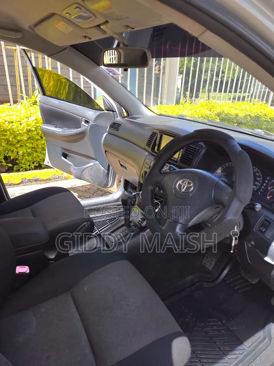 Toyota Corolla RunX 2006 Silver