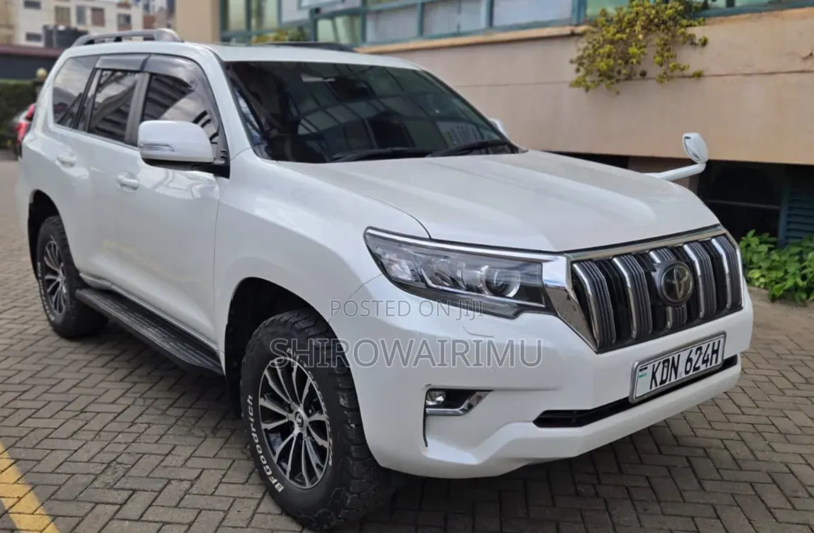 Toyota Land Cruiser Prado 2018 Off white