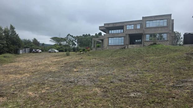 6bdrm Villa in Kiserian for sale - thumbnail 3
