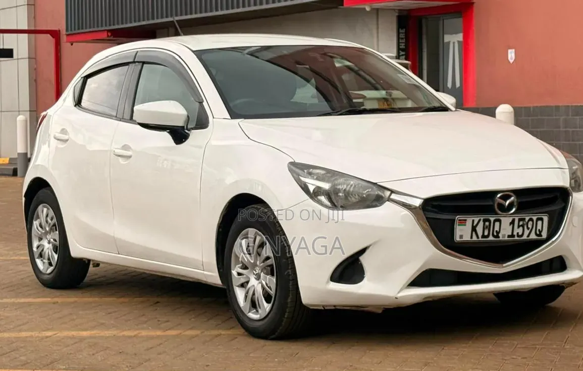Mazda Demio 2016 White