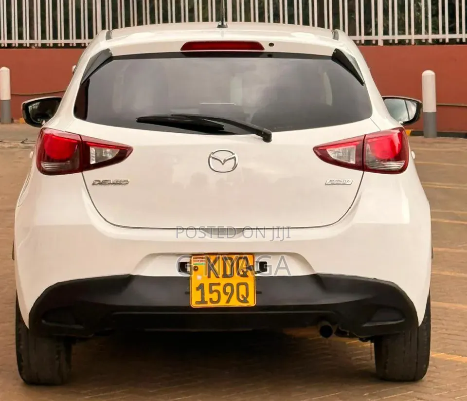 Mazda Demio 2016 White