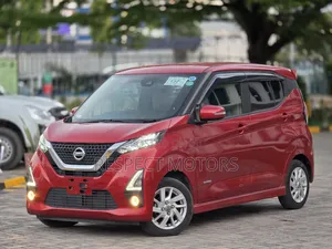 Nissan Dayz 2019 Red