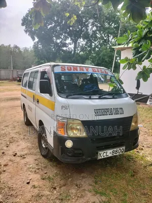 Nissan Caravan (Urvan) 2009 White