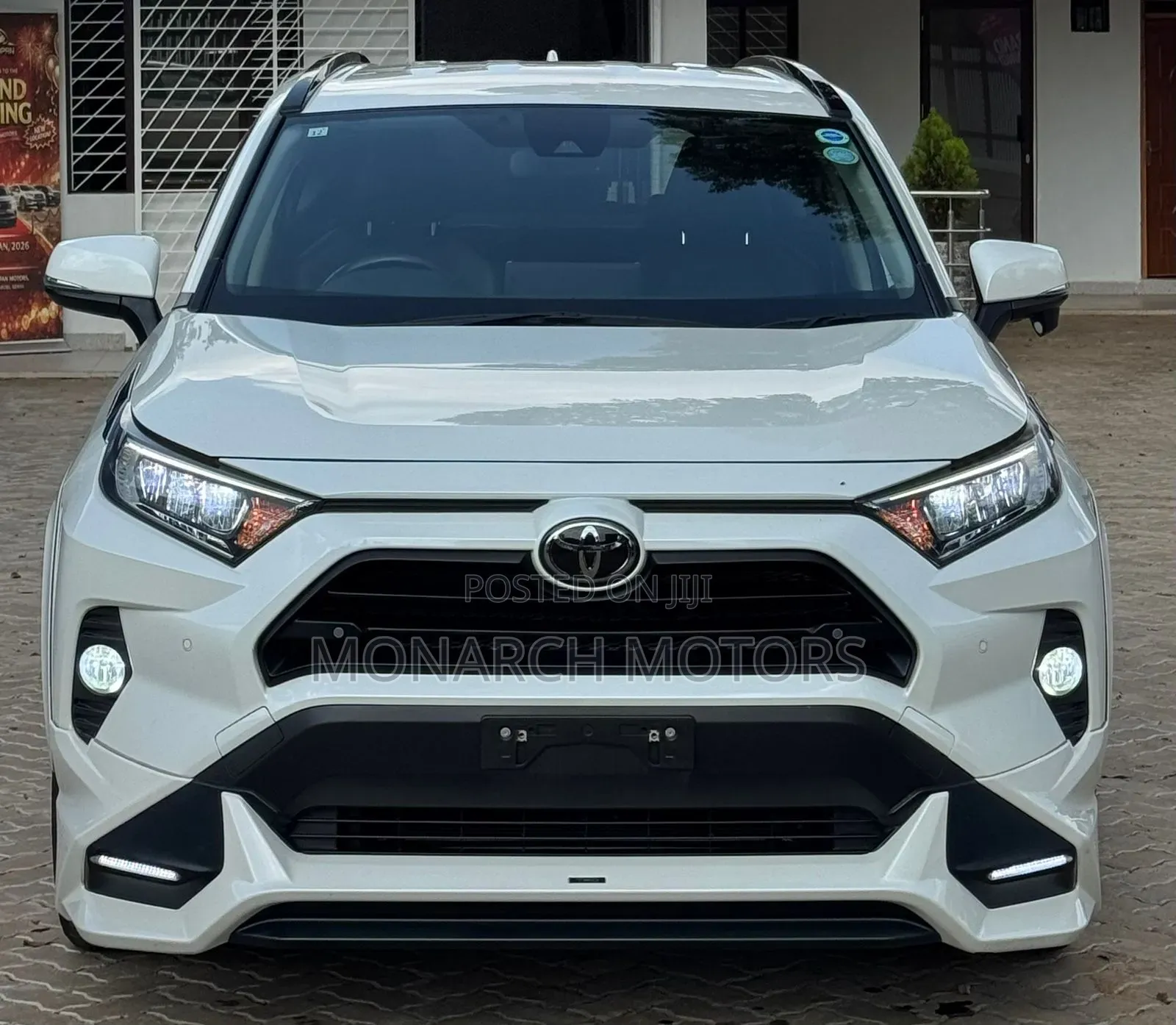 Toyota RAV4 2019 White