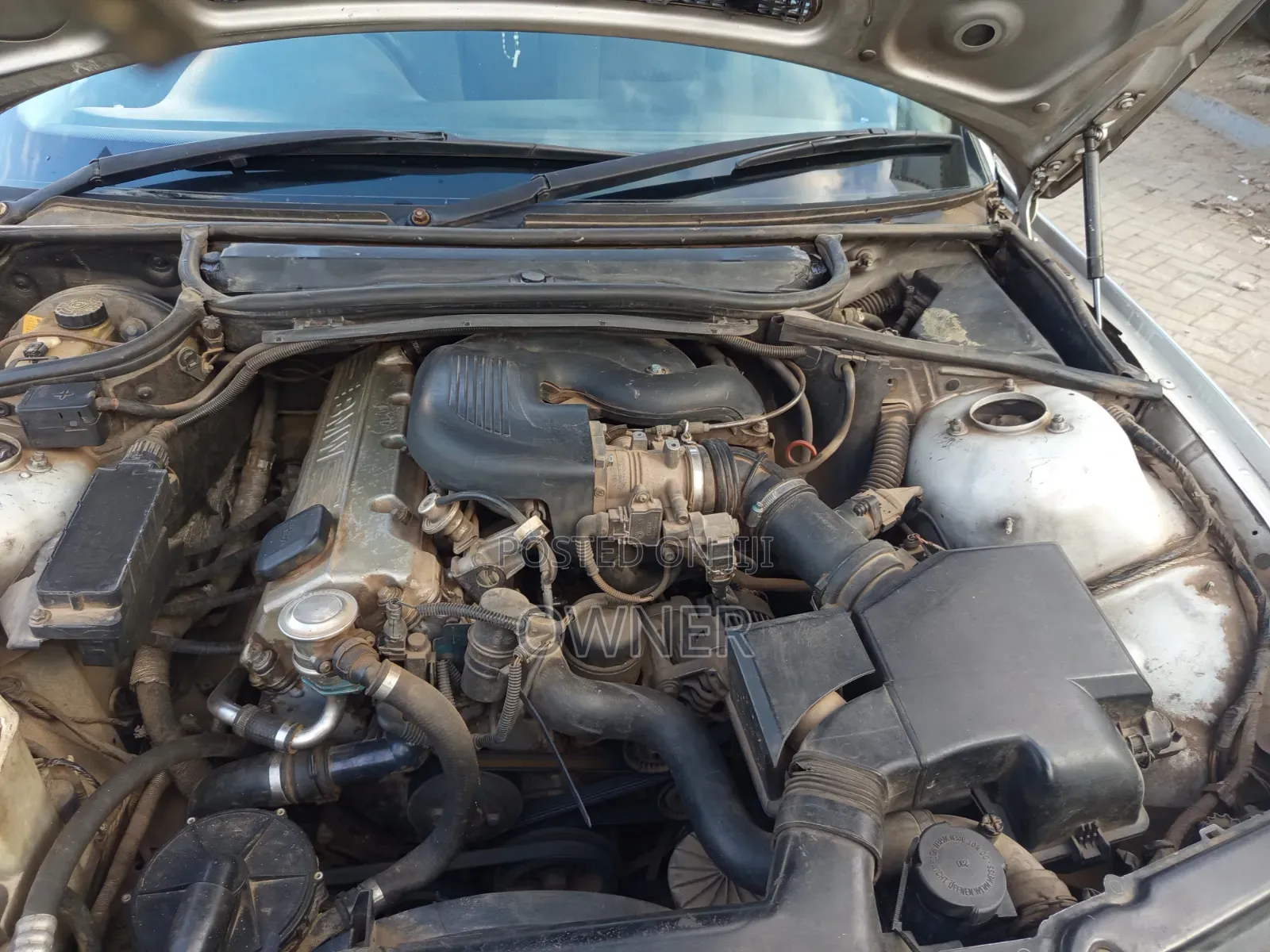 BMW 318i 2000 Silver