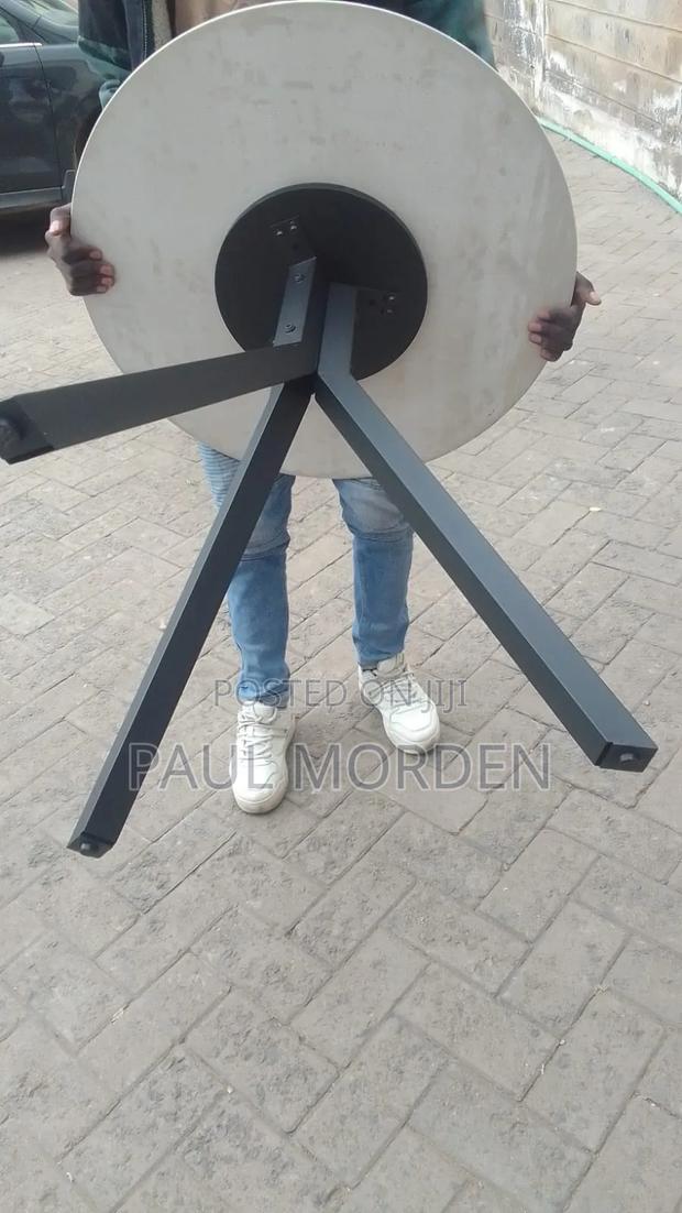 120cm Dining Table in Black Marble - thumbnail 2