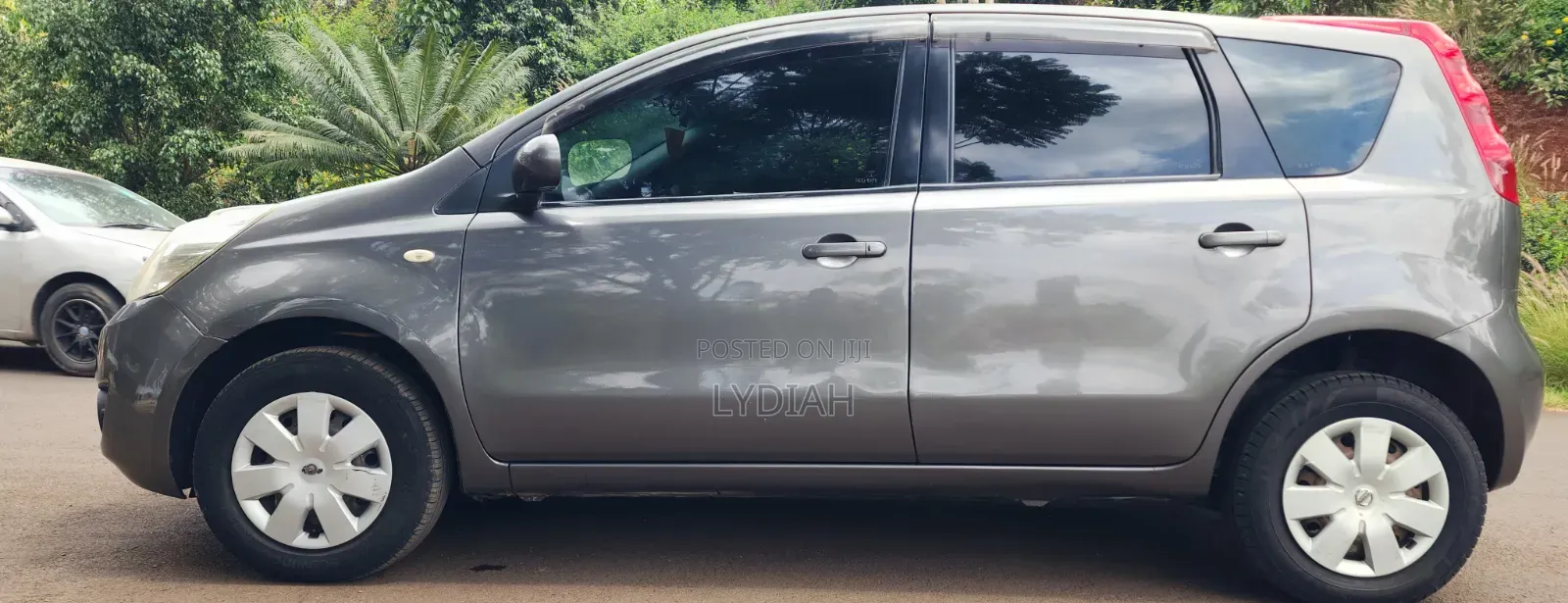 Nissan Note 2011 Gray