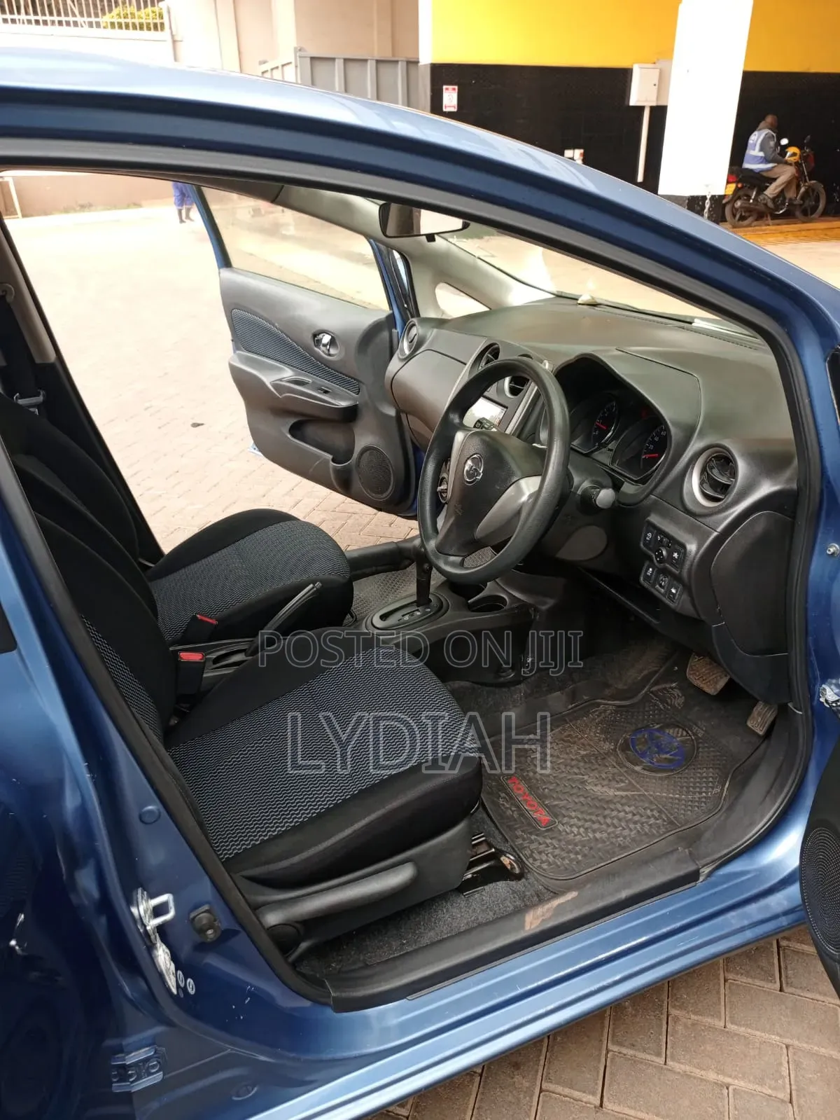Nissan Note 2016 Blue