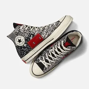 Converse X Liverpool Fc Chuck 70 Hi
Quality 
Size 37-45