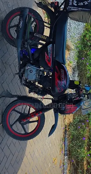 Bajaj Boxer 2024 Red
