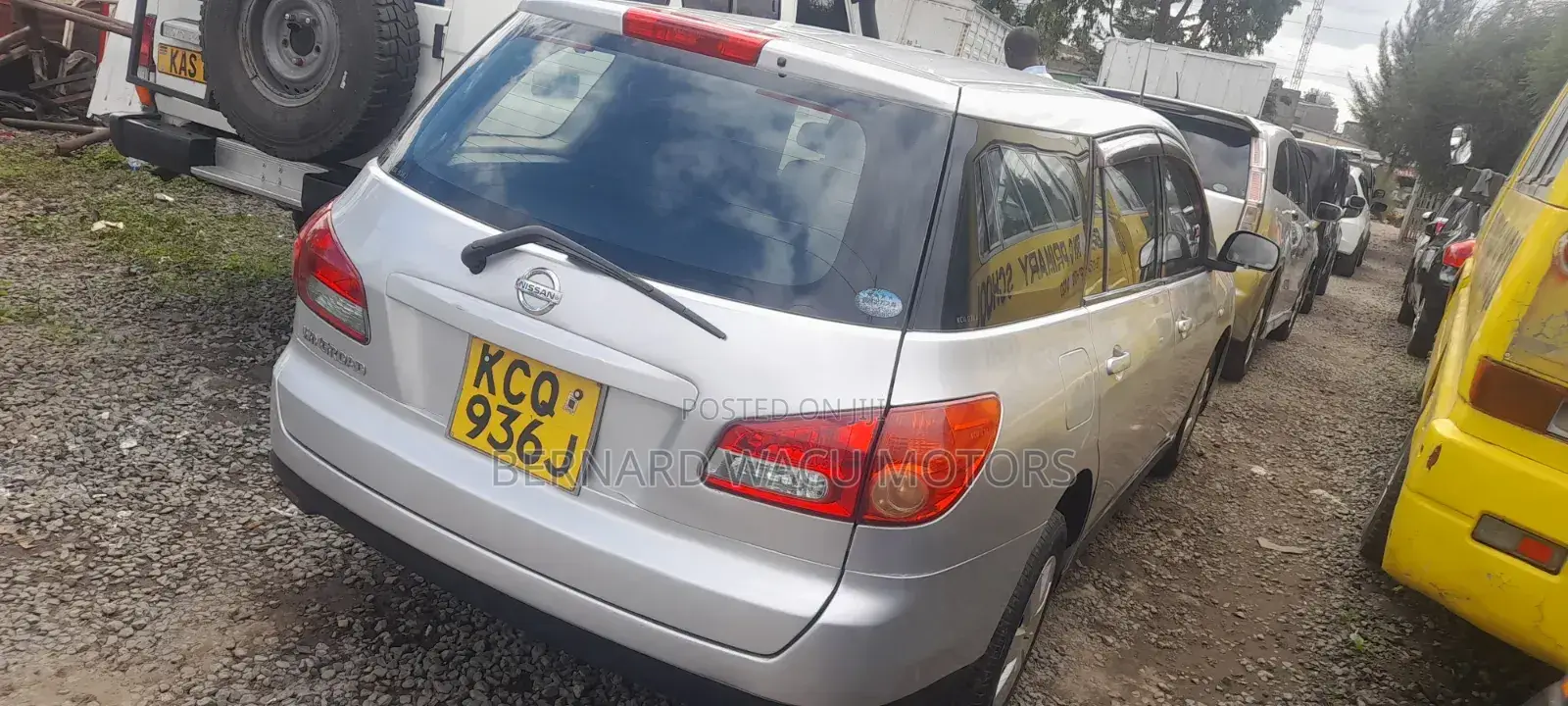Nissan Wingroad 2010 Silver