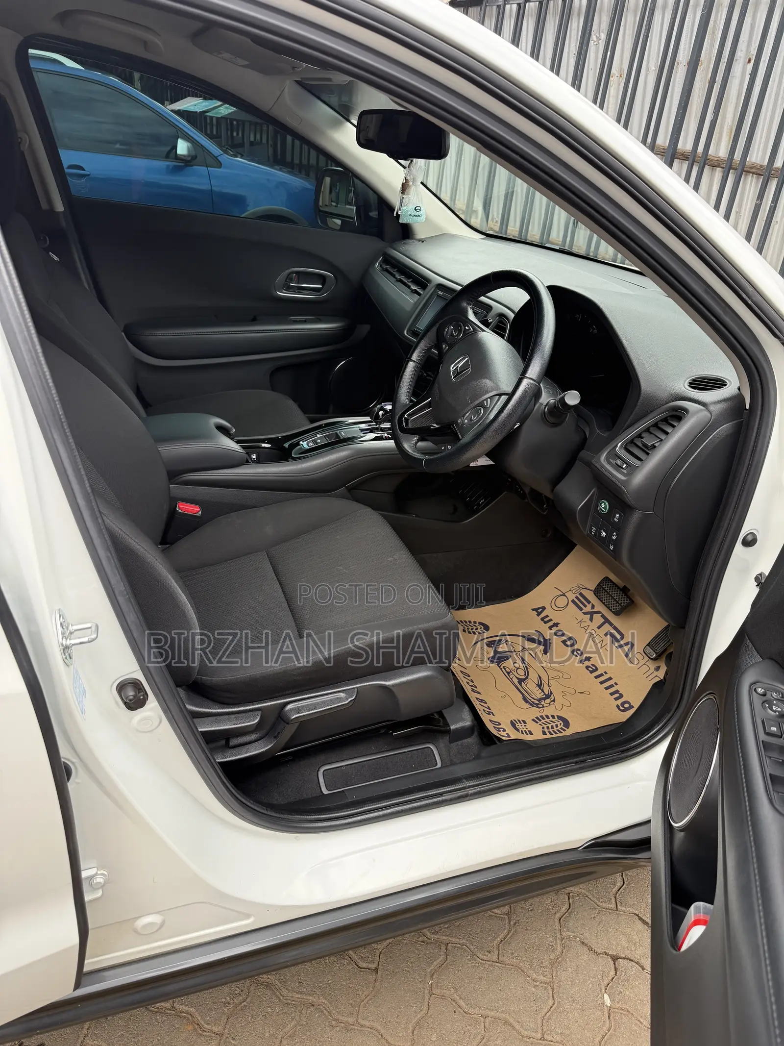Honda Vezel 2017 White
