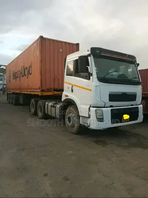 Transit Trailer Available for Cross Boarder Transport Services.