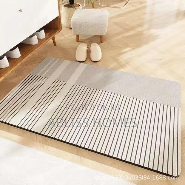 Geometric Pattern Door/Bath Mat - thumbnail 3