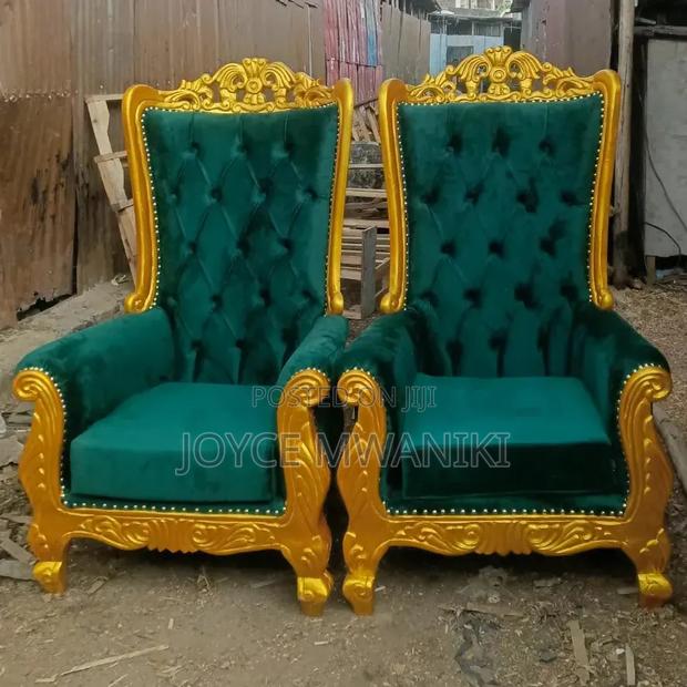 2 King Chairs or Queen Chairs, Dark Green