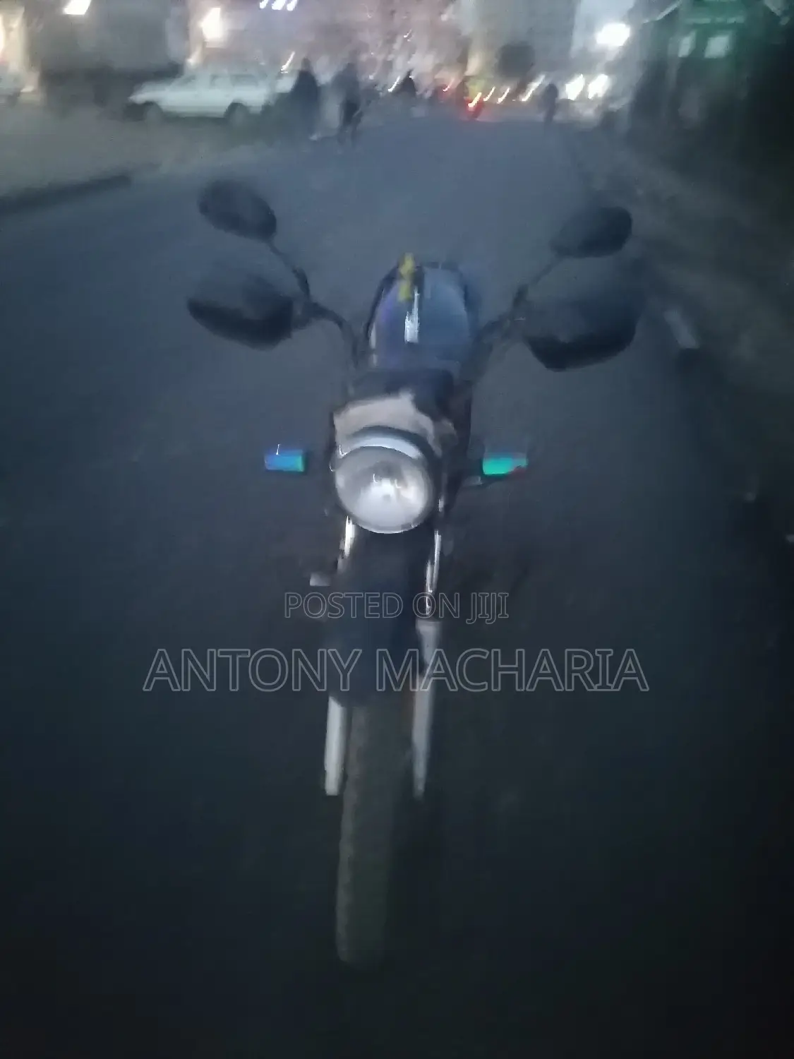 Honda CB 2025 Red