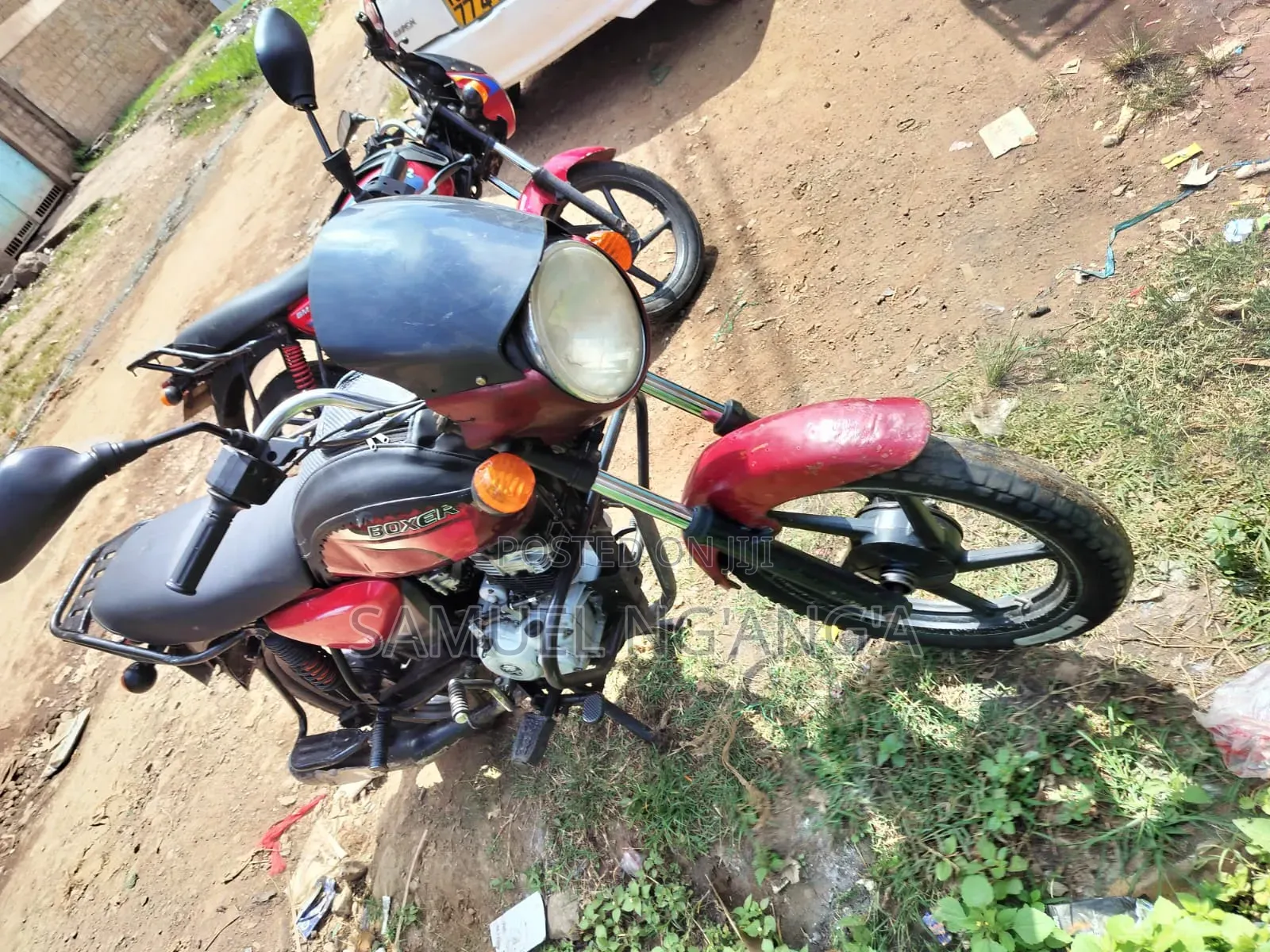 Bajaj Boxer 2011 Red