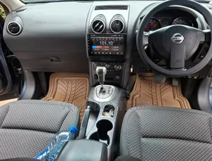 Nissan Dualis 2011 Blue