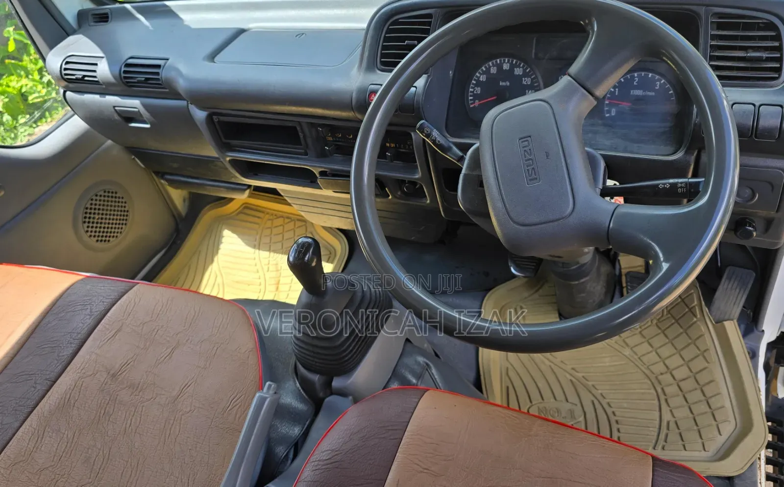 Isuzu NHR 2019