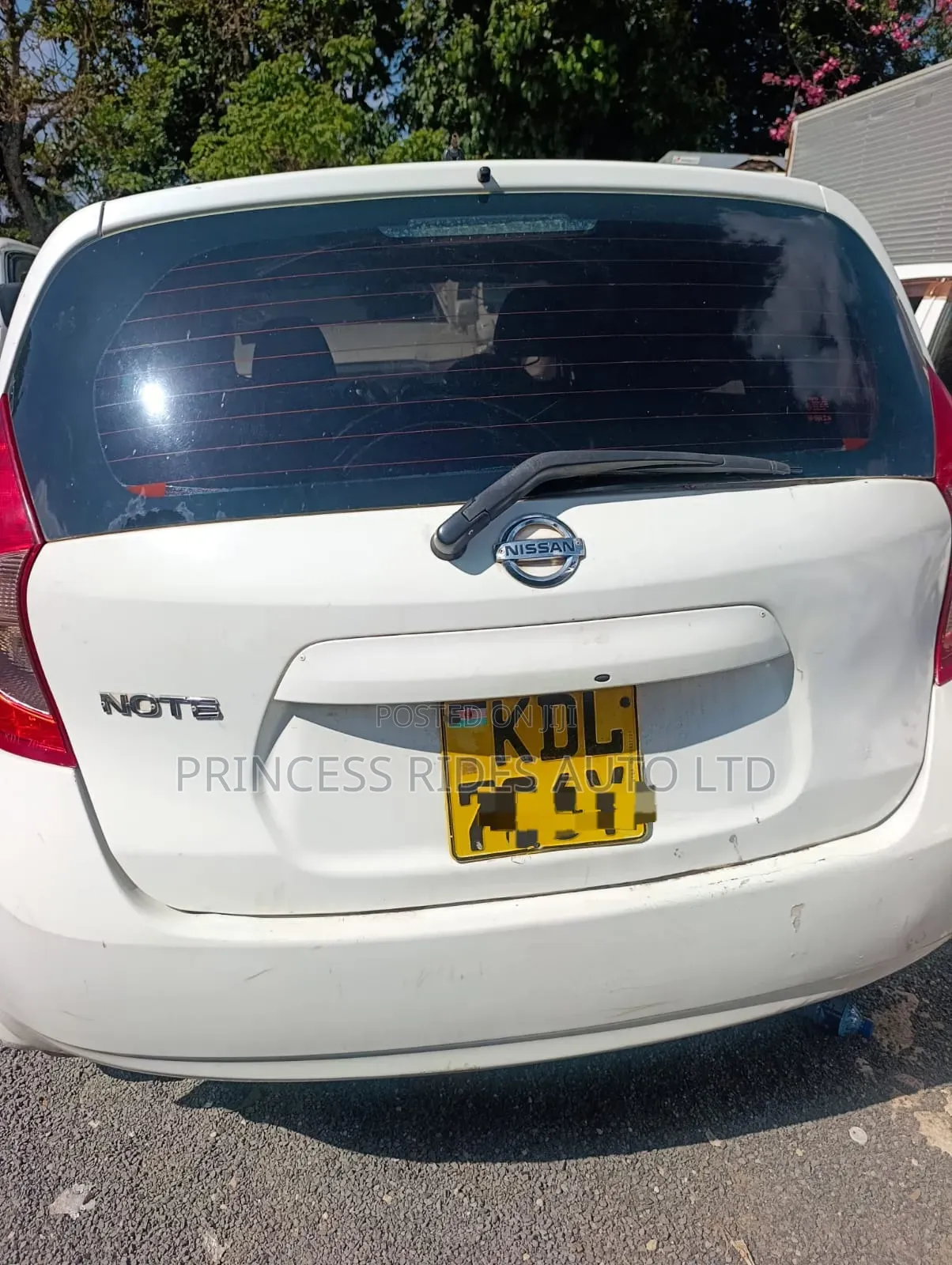 Nissan Note 2015 White
