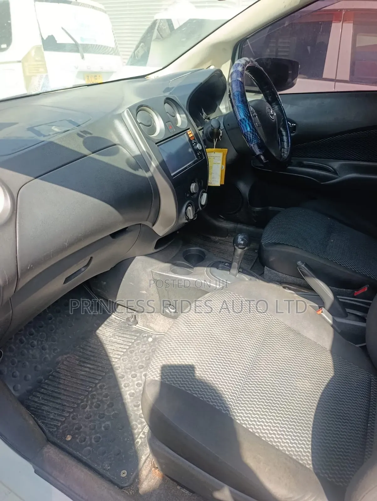 Nissan Note 2015 White