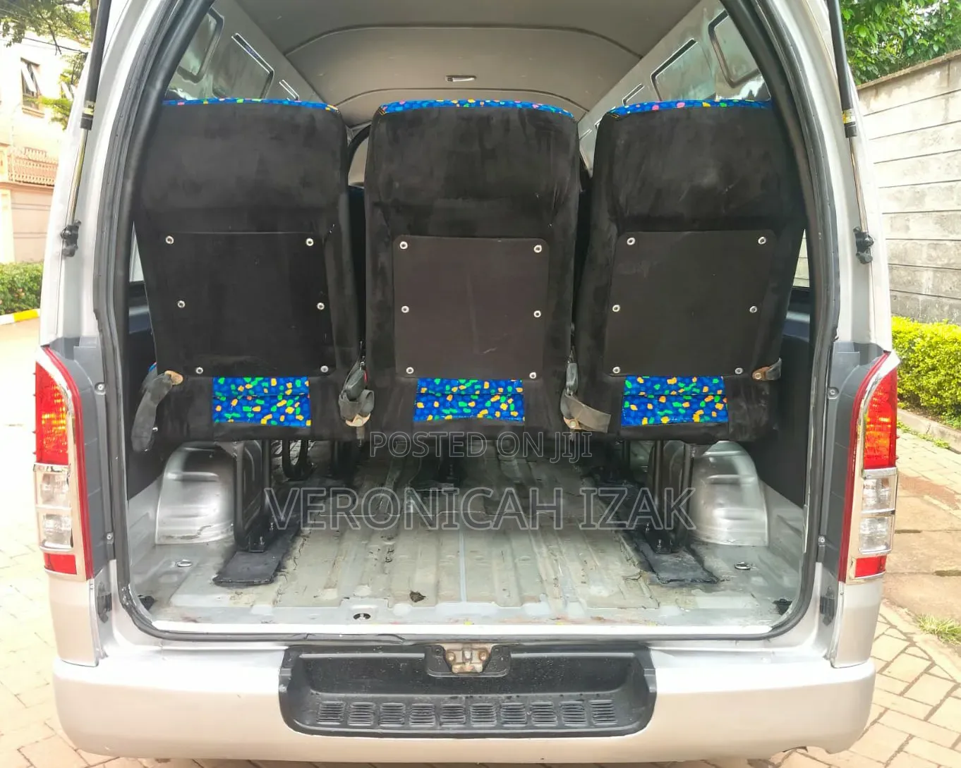 Toyota HiAce 2019 Silver