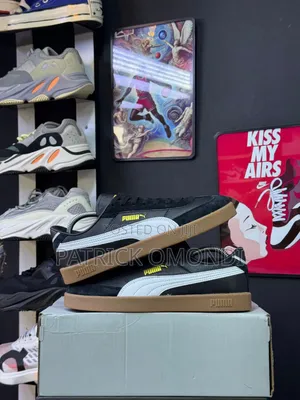 Men Sneakers