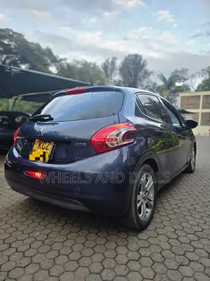 Peugeot 208 2013 Blue