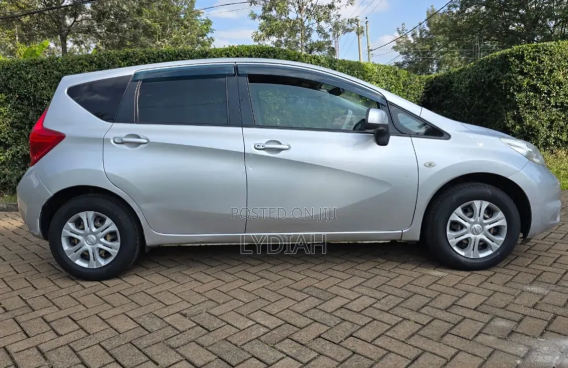 Nissan Note 2014 Silver