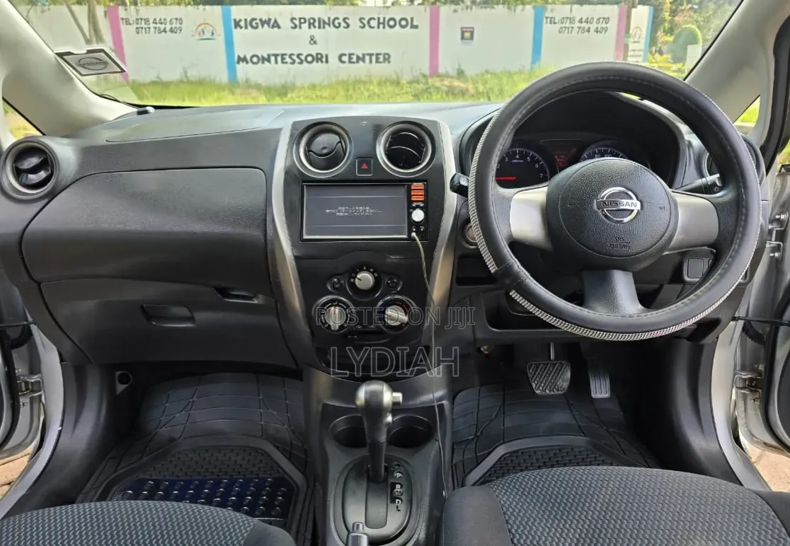Nissan Note 2014 Silver