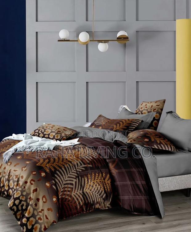 Honey G Luxury Floral Woolen Duvet Set | 4 PCS | Up to 6x7 - thumbnail 2