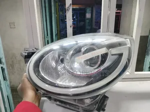 Passo Moda 2019 Headlight