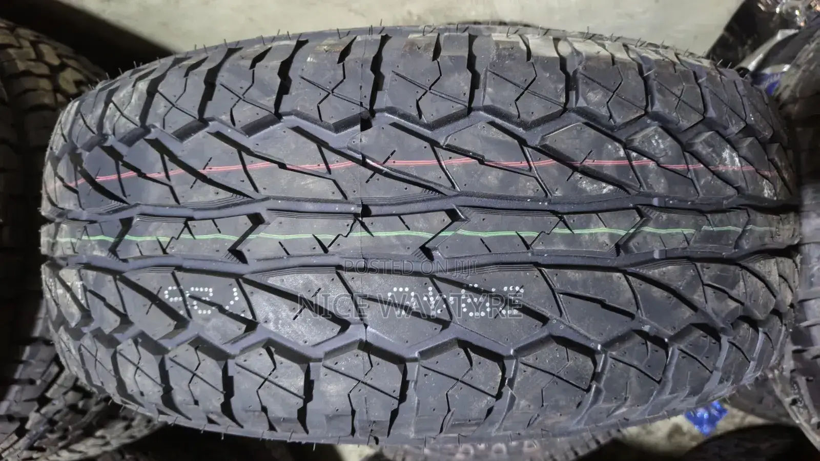 235/60r16 Comforser Cf1000