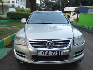 Volkswagen Touareg 2007 Silver