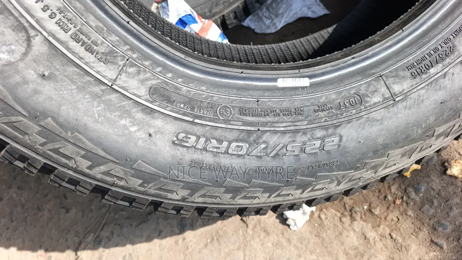 225/70r16 Fortune a/T Tyre