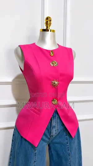 Pink Elite Fashion Sleeveless Blazer 