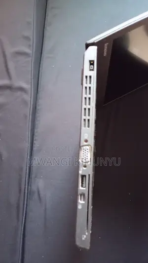 Laptop Lenovo ThinkPad X240 4GB Intel Core i5 SSD 500GB
