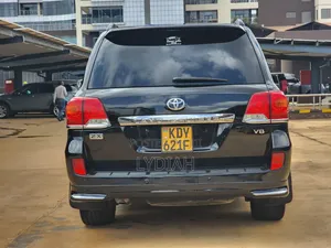 Toyota Land Cruiser 2012 Black