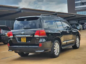 Toyota Land Cruiser 2012 Black