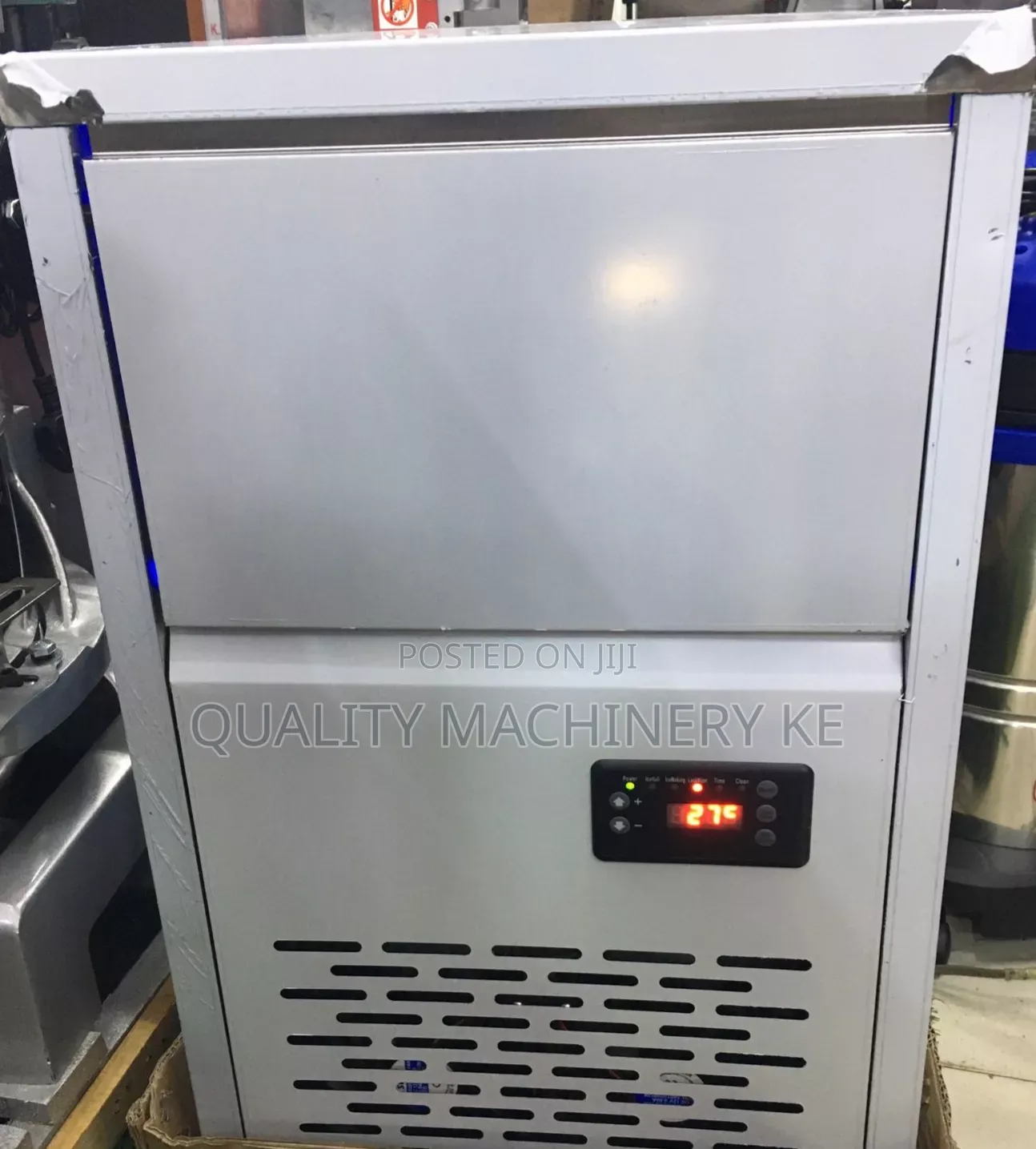 Modern 35kgs Capacity Ice Cube Maker Machine